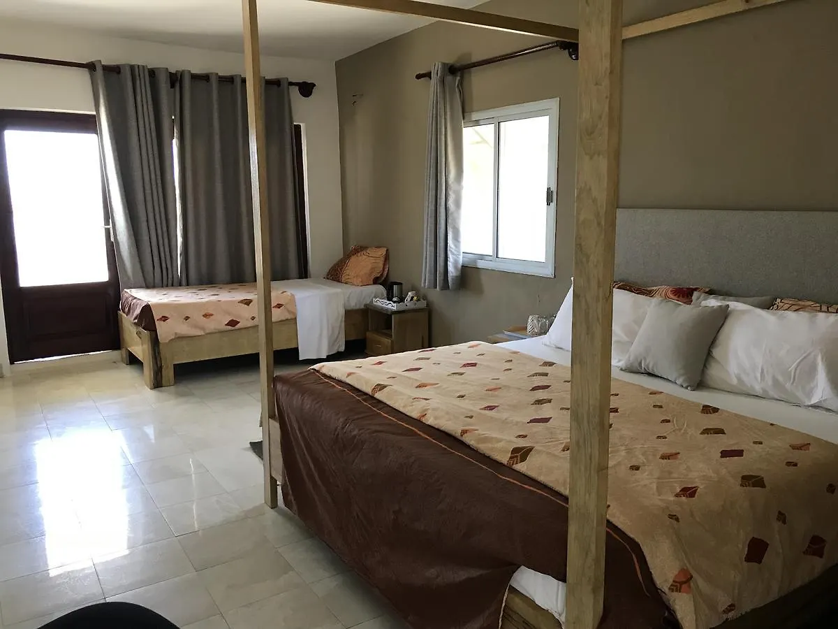 Hôtel Chez Carla - La Maison d'Italie à Dakar Hotel